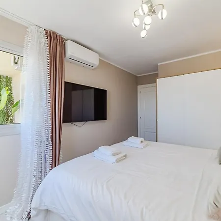 公寓 Playa Paraiso 2bdr Ocean View Terrace And Garage 阿德耶